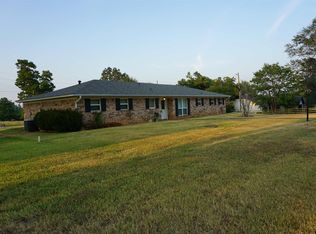 329 Golf Rd, Gilmer, TX 75645