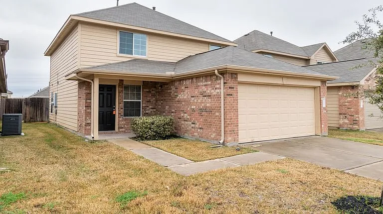 5811 Kyle Cove Dr — Photo 3
