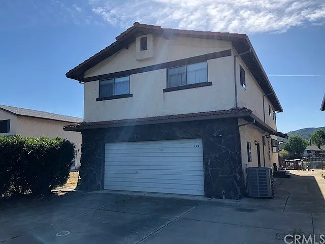 684 Keys Blvd photo 1