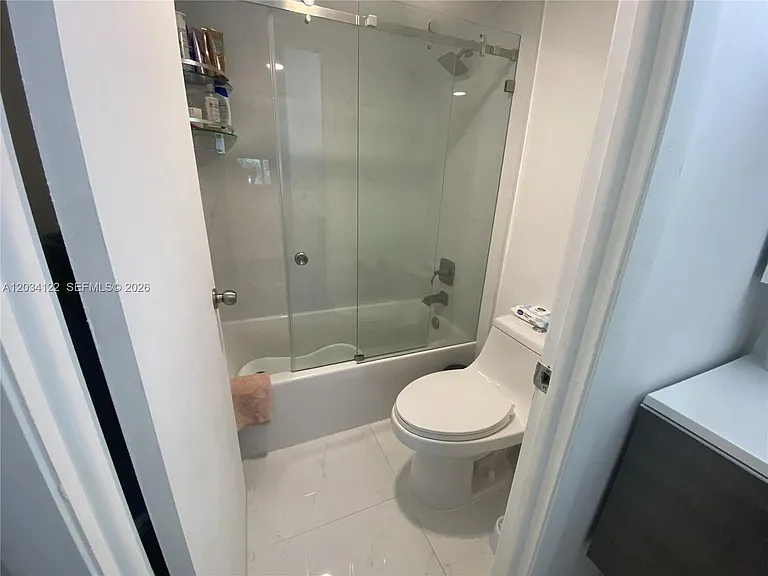 1200 NE Miami Gardens Dr #206W — Photo 7