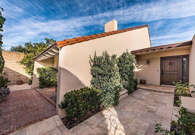 4222 crowfield front of home 11-2018