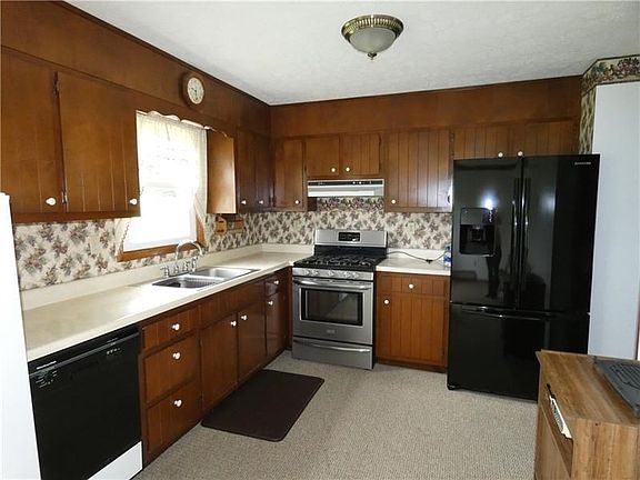 4th image of 3088 Brady Road Marion Center Pa