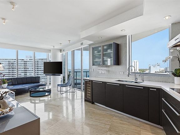 5th image of 1445 16th St APT 1101