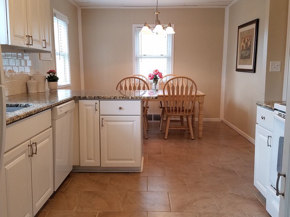 2nd image of 7038 4th Ave S
