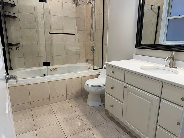 940 W Concord Pl #3 — Photo 17