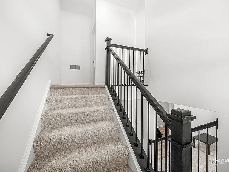 14932 S McCarthy Cir — Photo 9
