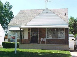 8272 Coolidge, Center Line, MI 48015