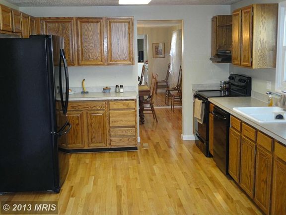 5th image of 8210 Erika Dr