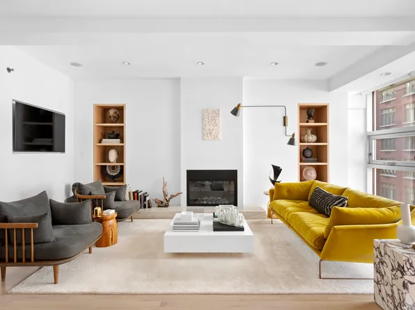 116 West 22nd Street image 2 of 13