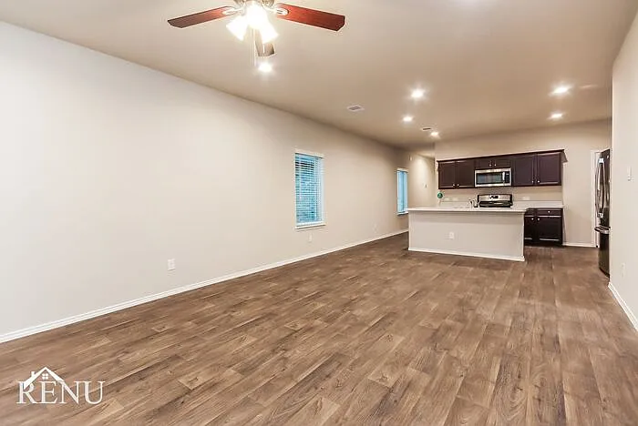 2407 Heeney Park Ln — Photo 6