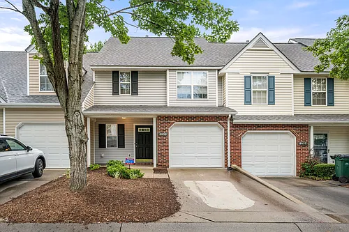 8653 Robinson Forest Dr Photo 1
