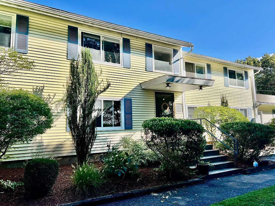 1st image of 38 Lane Ave APT B