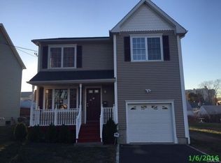 275 Alexander Ave, Bridgeport, CT 06606