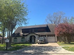 6927 Wagonwheel Ln, Houston, TX 77088