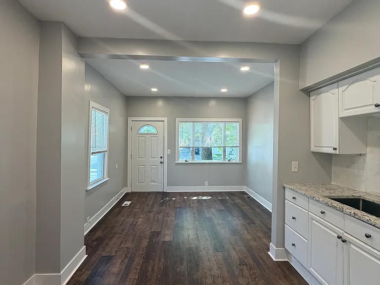 Kitchen & Family Room