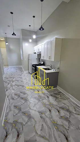61 16th Ave #22 Photo 1