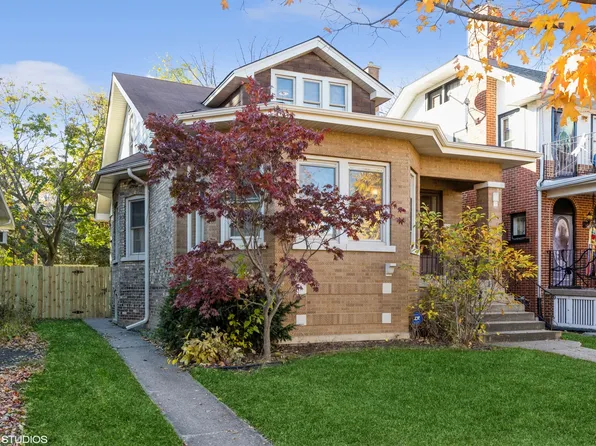 1129 N Harvey Ave, Oak Park, IL 60302