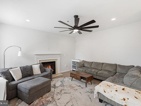 5th image of 1908 Orchard Hill Dr