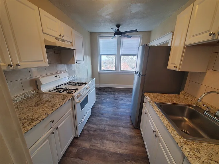 415 County Street 512 #512 — Photo 2