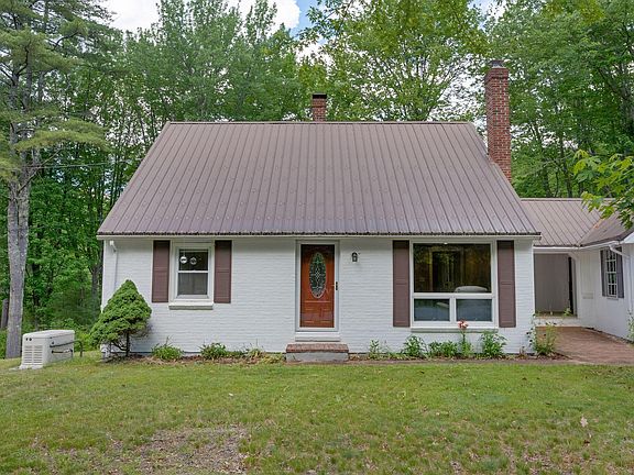 3rd image of 74 Blueberry Hill Road
