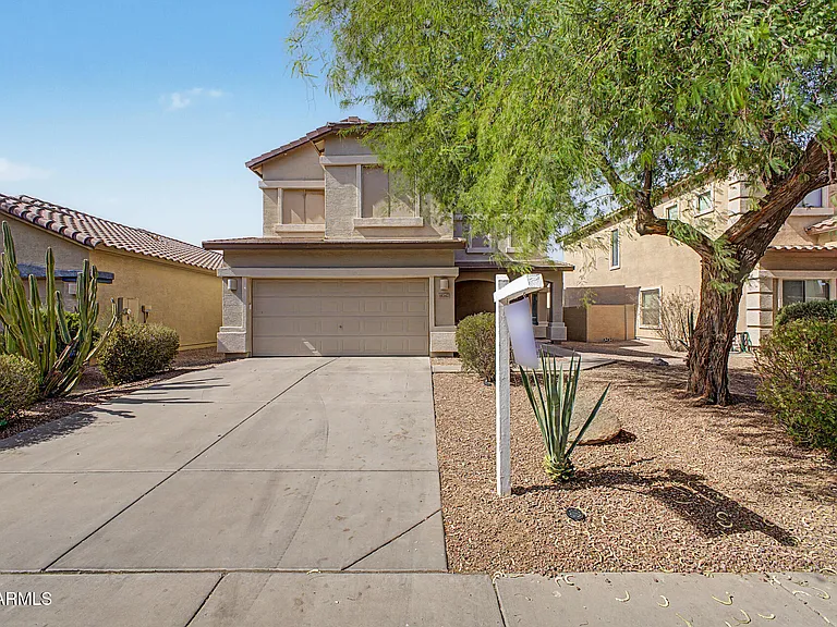 41342 W Capistrano Dr — Photo 2