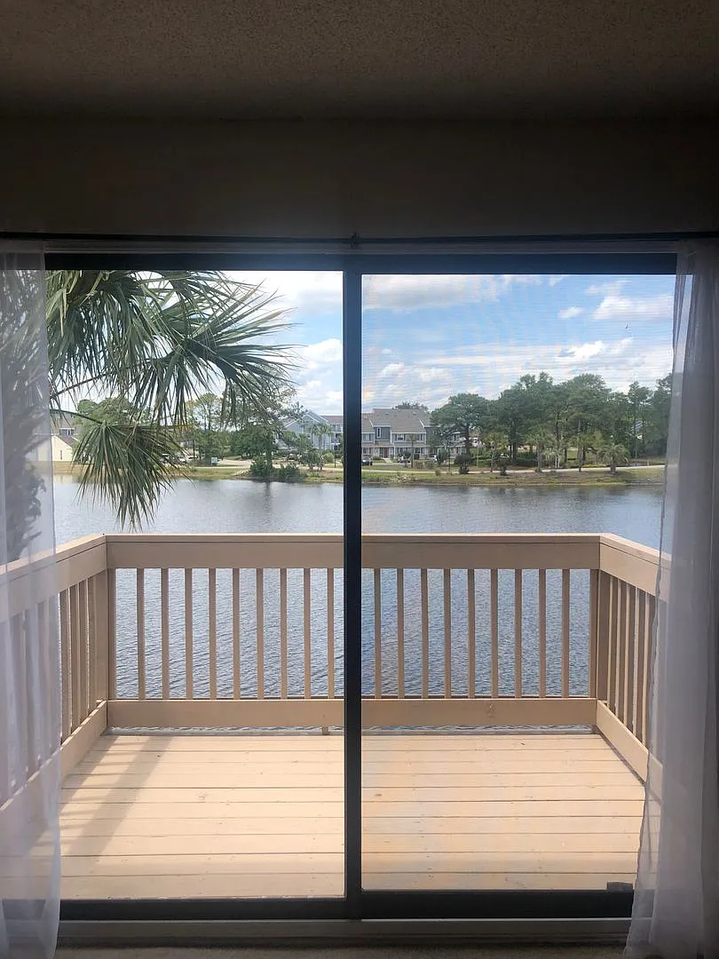 Coming Soon - 2 Bedroom Condo in Grand Palms, only 2.3 miles from the Surfside Beach Pier! — Photo 3