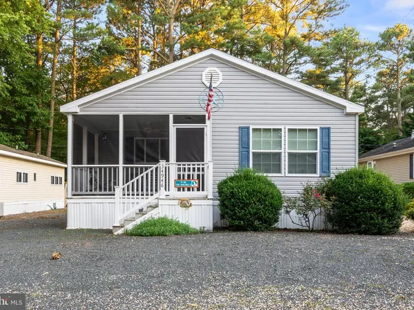 34946 South Dr, Lewes, DE 19958