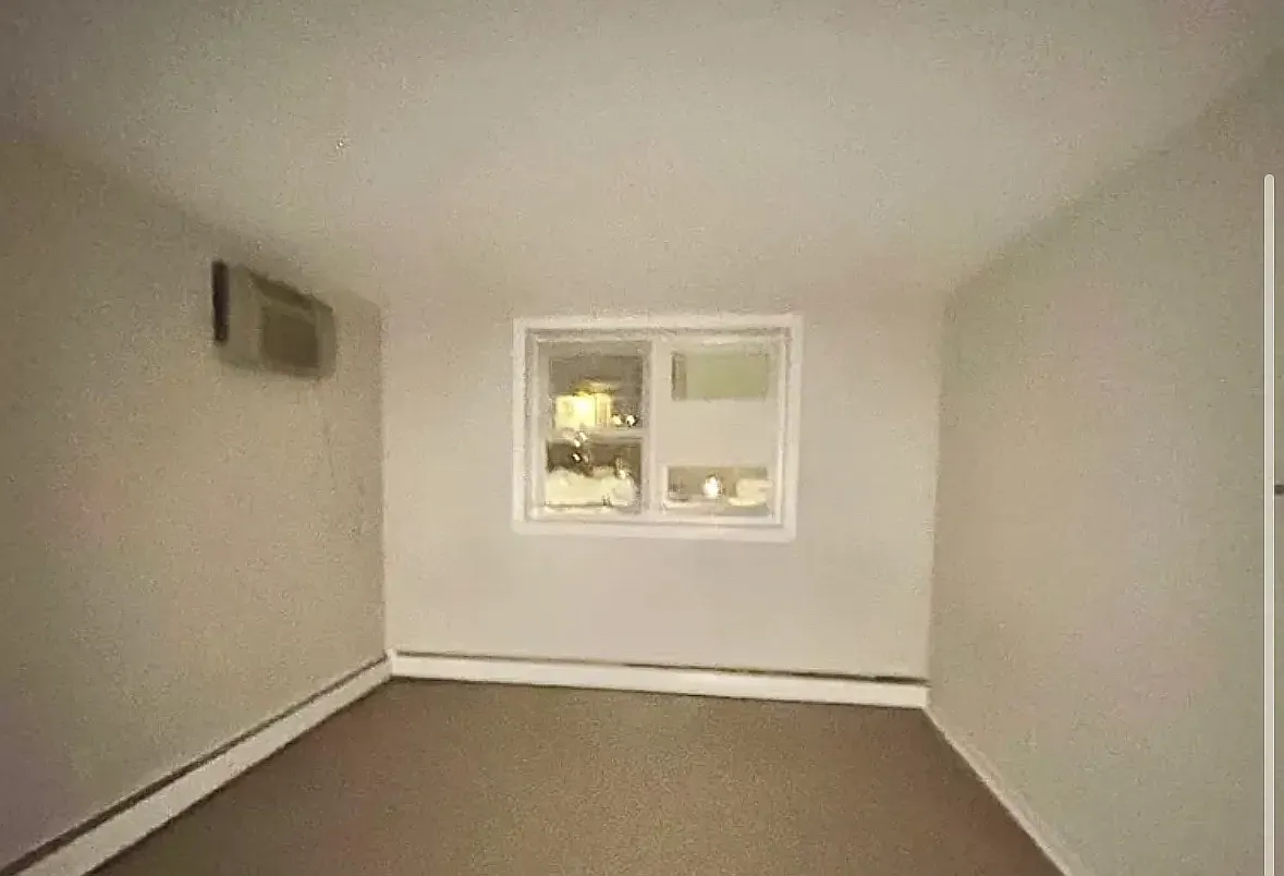 Studio, 550 sqft, $1,449 — Photo 2