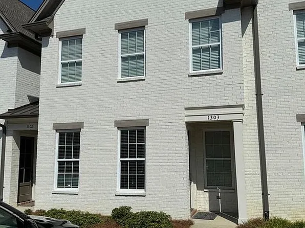 102 Farm View Dr APT 1303, Oxford, MS 38655