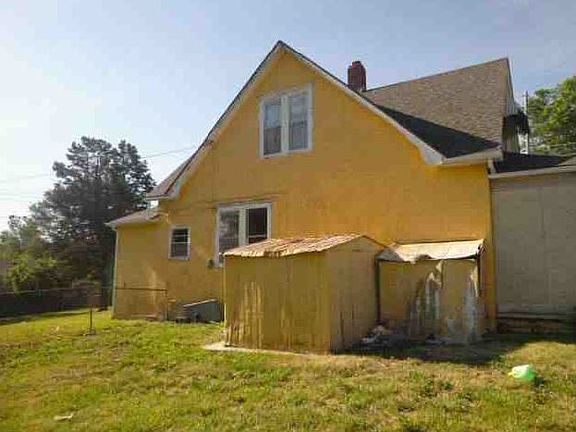 4th image of 1905 N 47th St