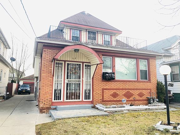 2nd image of 117 Arden Ave #2