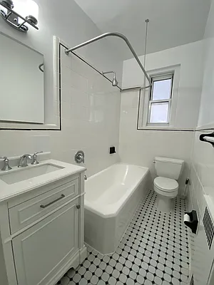 Rented by S&S Ocean Bay Properties | media 10