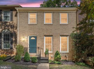 9005 Okeith Ct, Springfield, VA 22152