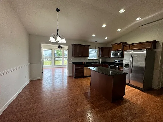 599 Marchbanks Rd — Photo 6