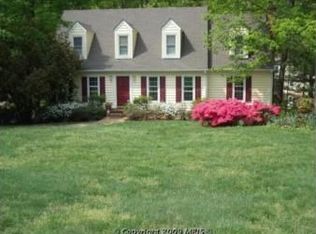 1 Belle Meade Ct, Fredericksburg, VA 22407