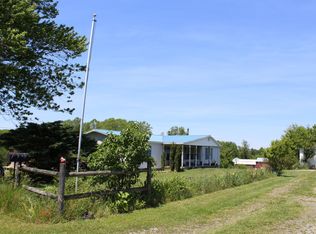 1114 W Mount Lookout Rd, Mount Lookout, WV 26678