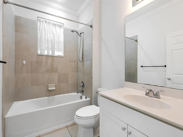 1367 NW Leonardo Cir — Photo 8