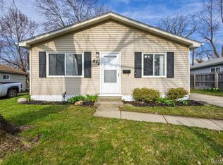 877 Kettering Ave, Pontiac, MI 48340
