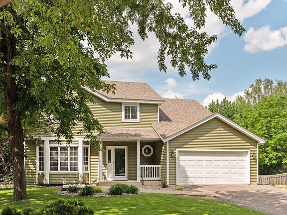 2nd image of 16108 Huron Cir