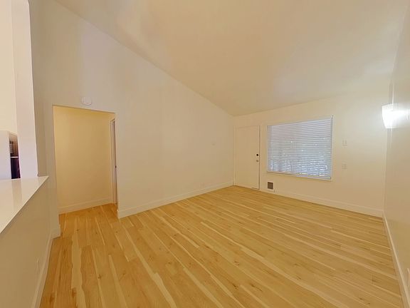 3rd image of 430 E 15th Ave #5