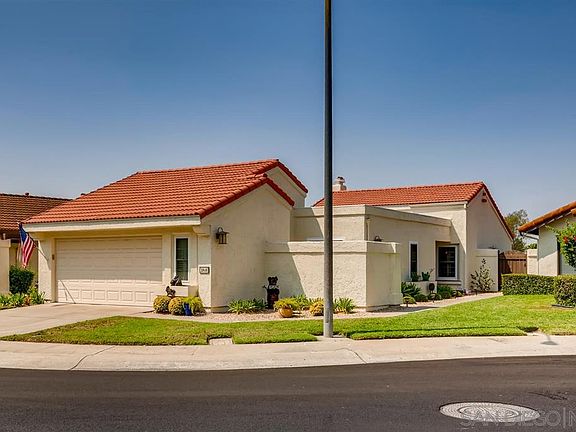 2nd image of 17630 Plaza Arica