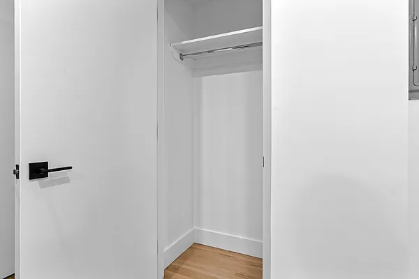 Rented by Leasing Management LLC | media 24