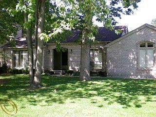 1st image of 1401 Woodglen Ln #26