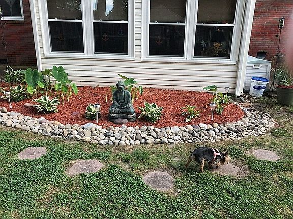 Backyard 3 season room