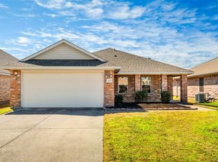 129 Shawnee St, Greenville, TX 75402