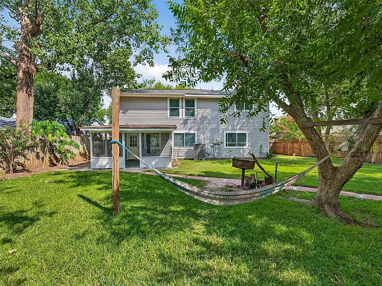 5323 Windsong Trl — Photo 27