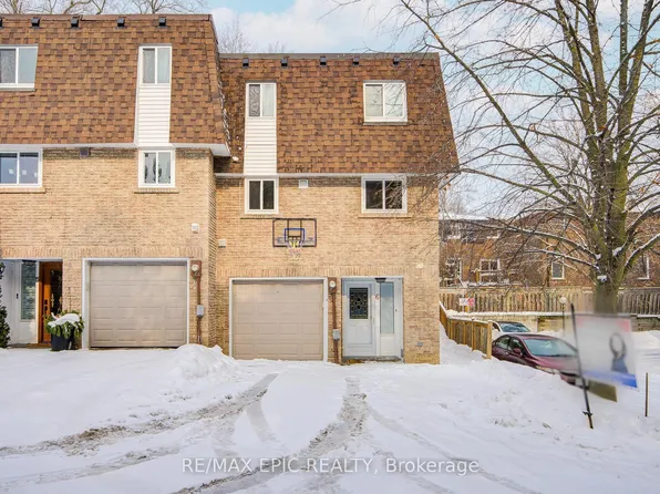 115 Henderson Ave Unit 6, Markham, ON L3T 2L3