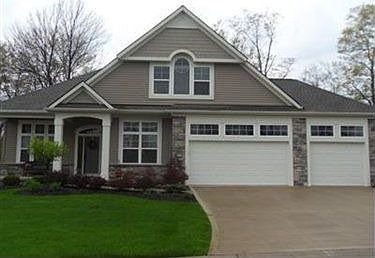 1st image of 438 Saint Andrews Ln
