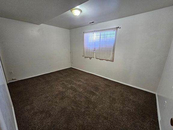4th image of 2020 S Nevada St