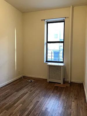 Rented by NYLA Realty | media 3